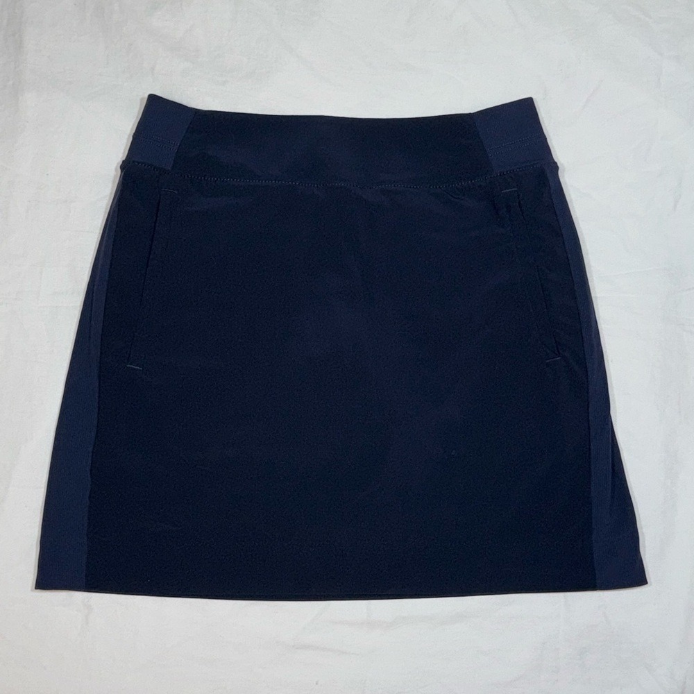 Athleta Navy Blue Active Skort with Pockets & Built-in Shorts Size 2